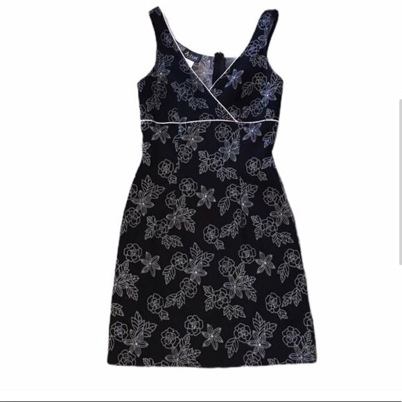 A-List by Wrapper MEDIUM Stretch Dress Black & White - Picture 1 of 4